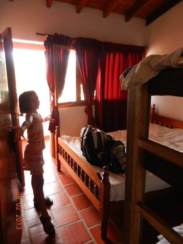 Yasmina tenait à vous montrer notre charmante chambre d'hotel à Baricharra