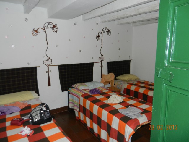 Villa de Leyva. La chambre modeste ,mais confortable de papa, maman et bébé ours !...