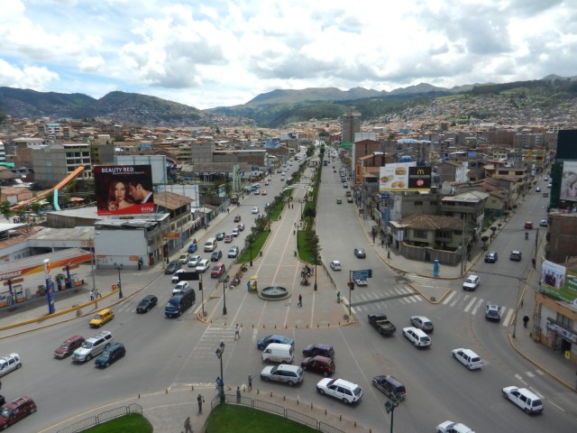 Vue de Cuzco du haut d'une tour.