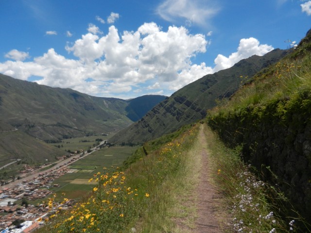 Le trek dans les montagnes de Pisac, près de Cuzco. Sûrement parmi les plus beaux panoramas de ma vie. Un moment fort du voyage. Jugez en pas vous-même...
