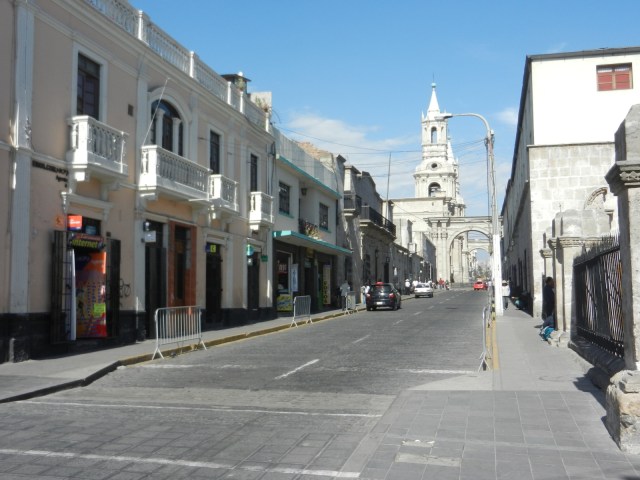 Rue d'Arequipa.
